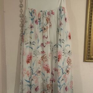 Floral Maxi Dress - White and Pink